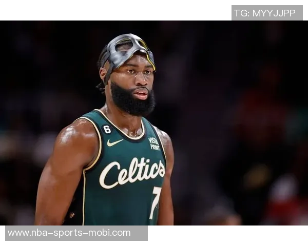 杰伦布朗独揽41分难救球队双拳难敌四手的尴尬局面 杰伦布朗独揽41分难救球队双拳难敌四手的尴尬局面