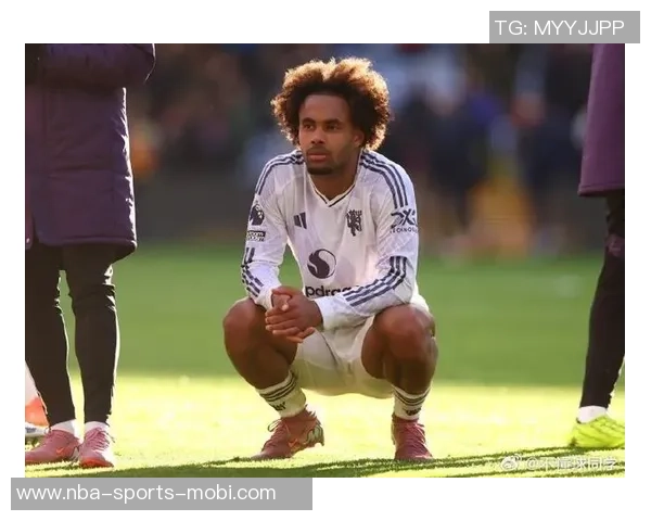 罗马积极运作拉斯帕多里转会齐尔克泽认为曼联生涯已走到尽头